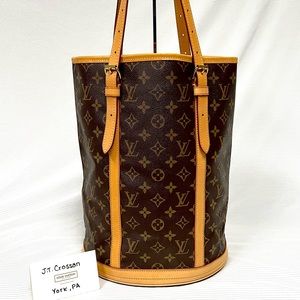 ‼️SOLD‼️AUTH. Louis Vuitton Bucket GM - EXCELLENT Condition!